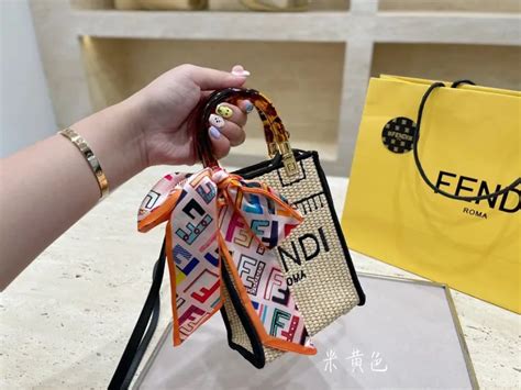 fendi ผู้หญิง